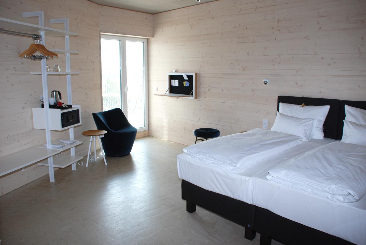 Schlafzimmer - Self Check-In Dinkelsbuehl Exterior photo